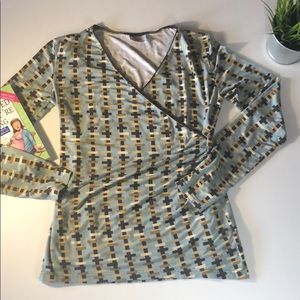 Ripe Maternity long sleeve top light blue with brown geometric‎ pattern Medium